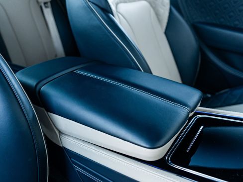 Used 2022 Bentley Continental GT image 45