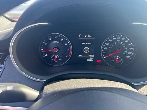 Used 2022 Kia Stinger GT-Line w/ Sun & Sound Package AWD/4WD image 3