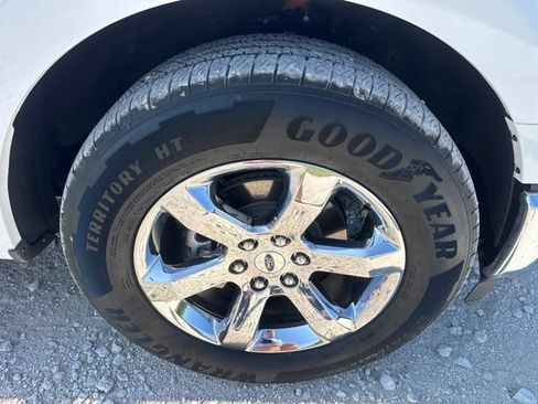 Used 2022 Ford F150 Lariat w/ Equipment Group 502A High RWD image 17
