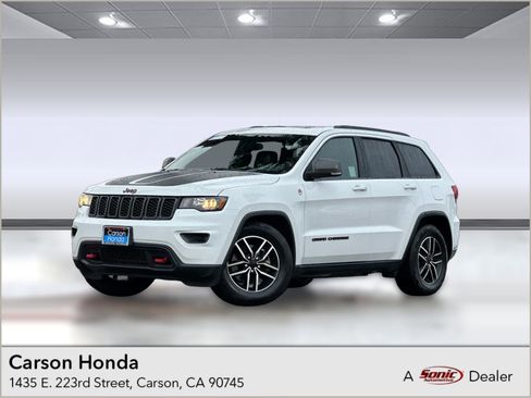 Used 2021 Jeep Grand Cherokee Trailhawk image 1
