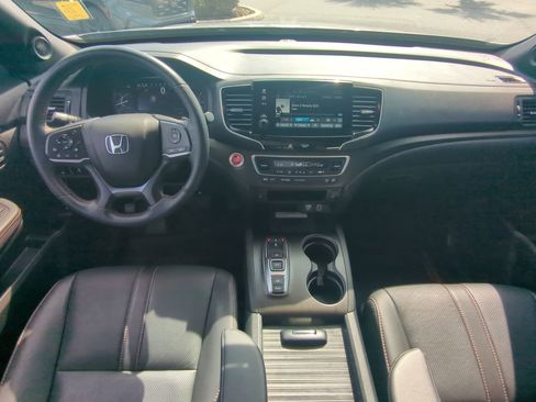Used 2022 Honda Passport TrailSport image 13