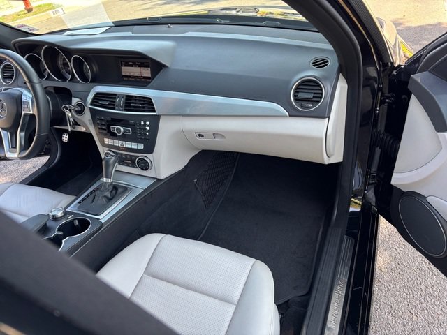 Used 2014 Mercedes-Benz C 250 Sedan image 42