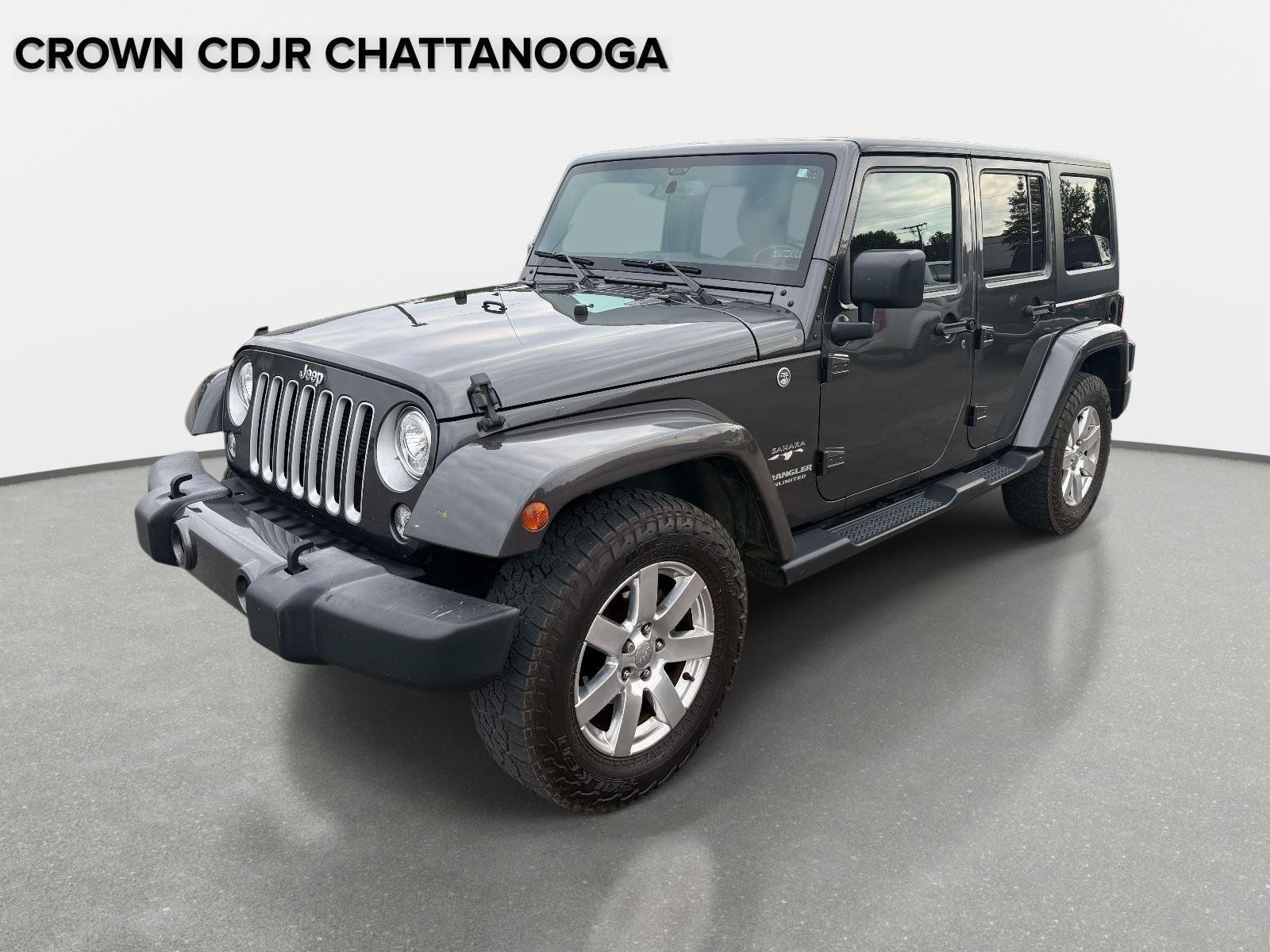 Used 2017 Jeep Wrangler Unlimited Sahara w/ Connectivity Group AWD/4WD image 1
