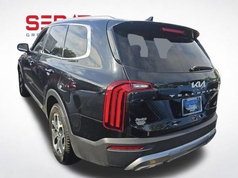 Used 2022 Kia Telluride EX FWD image 5