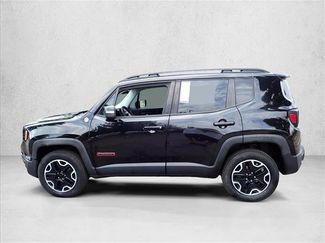 Used 2017 Jeep Renegade Trailhawk AWD/4WD video 2