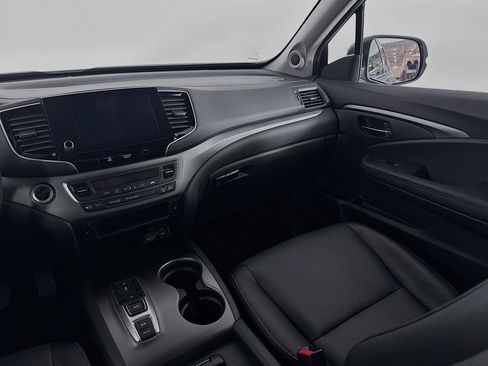 Certified 2023 Honda Ridgeline RTL image 23