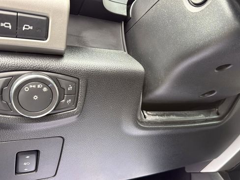 Used 2015 Ford F150 Lariat w/ Equipment Group 502A Luxury image 16