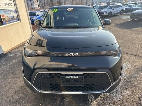 Certified 2025 Kia Soul LX image 7