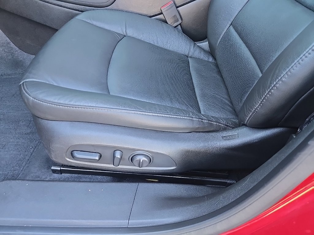 Used 2019 Chevrolet Malibu Premier w/ Sun and Wheel Package FWD image 25