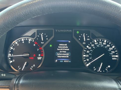 Used 2023 Toyota Tundra Limited w/ Power Package AWD/4WD image 16