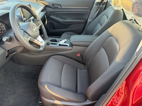 New 2026 Nissan Altima 2.5 SV FWD image 11