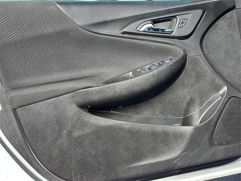 Used 2024 Chevrolet Malibu LT image 18