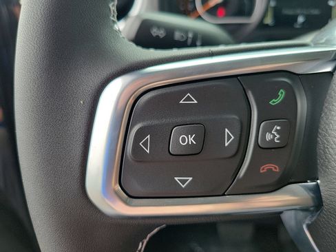 New 2025 Jeep Wrangler Unlimited Sahara AWD/4WD image 5