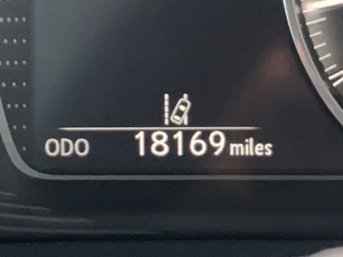 Certified 2025 Lexus ES 350 w/ Premium Package image 21