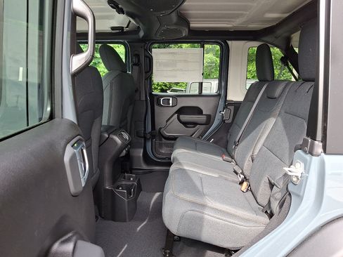 New 2026 Jeep Wrangler Unlimited Sport AWD/4WD image 6