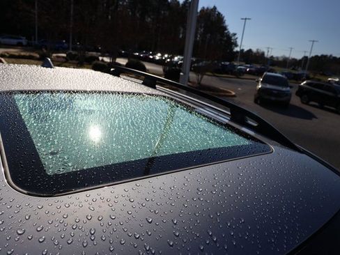 Certified 2022 Subaru Forester Limited w/ Popular Package #2 image 9