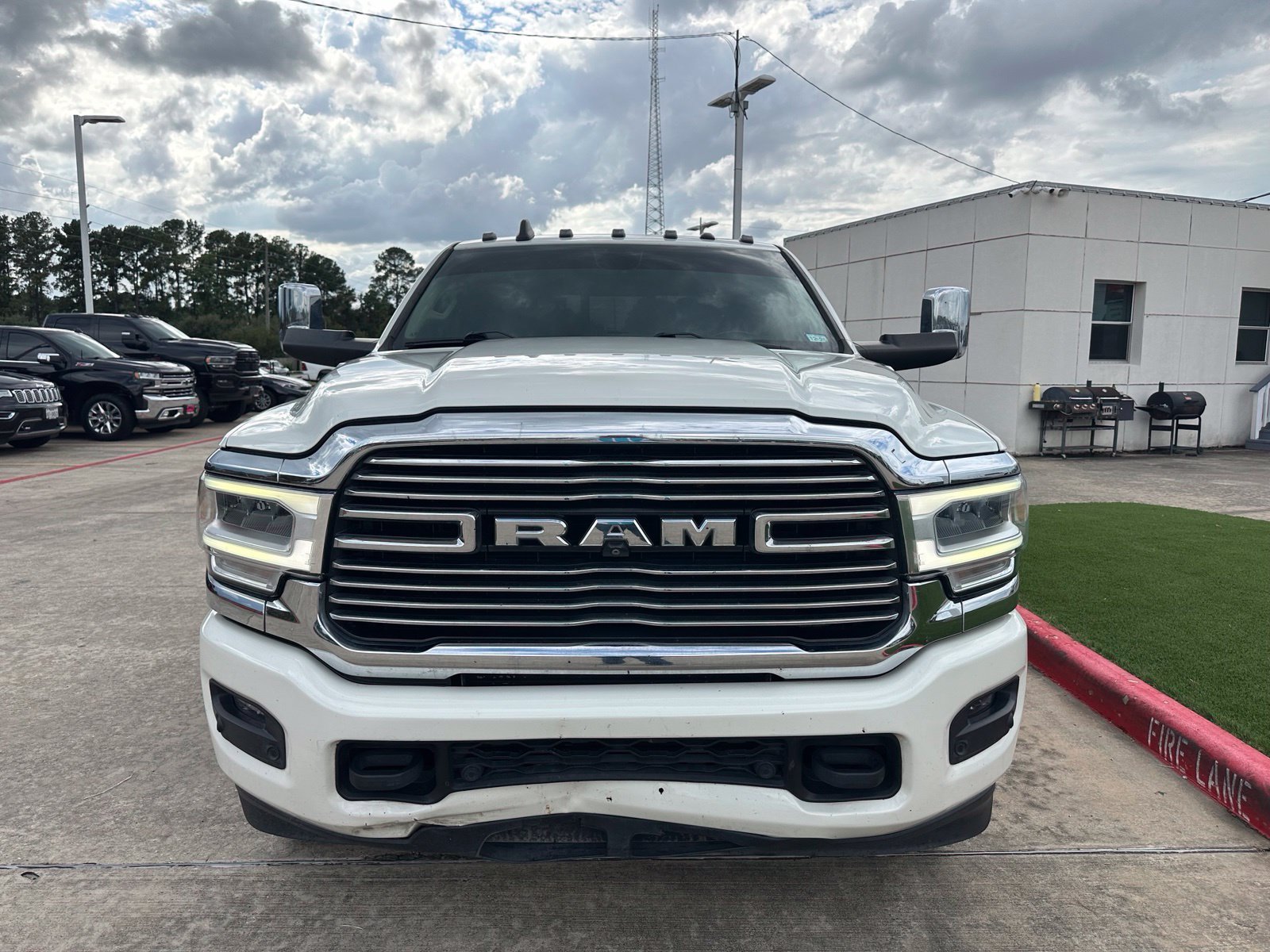 Used 2020 RAM 2500 Laramie AWD/4WD image 2