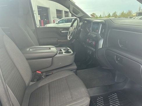 Used 2021 Chevrolet Silverado 1500 LT AWD/4WD image 36