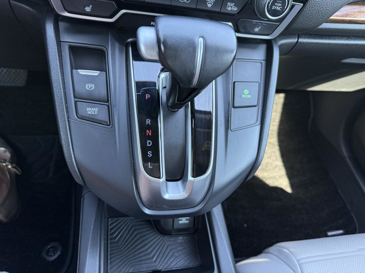 Used 2018 Honda CR-V Touring image 36