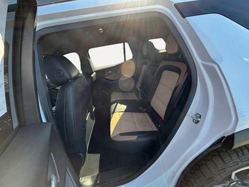 New 2026 Chevrolet Equinox ACTIV w/ Convenience Package III image 13