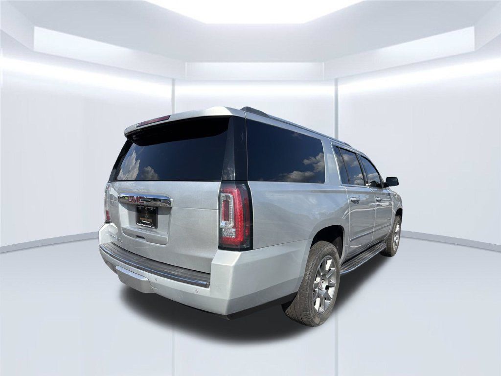 Used 2018 GMC Yukon XL Denali RWD image 6