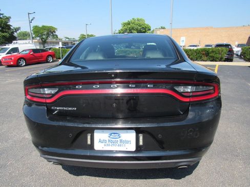 Used 2019 Dodge Charger Police RWD image 3