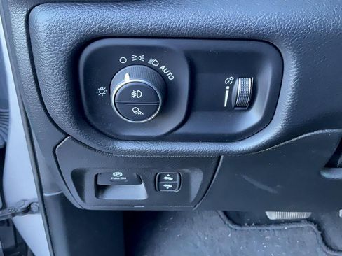 Used 2022 RAM 1500 Big Horn AWD/4WD image 20