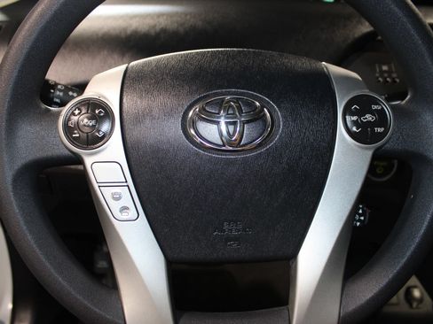 Used 2013 Toyota Prius Two FWD image 18
