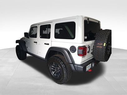 New 2026 Jeep Wrangler Unlimited Rubicon w/ Xtreme 35 Tire Package