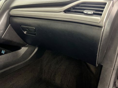 Used 2020 Ford Fusion SE w/ Equipment Group 151A image 35