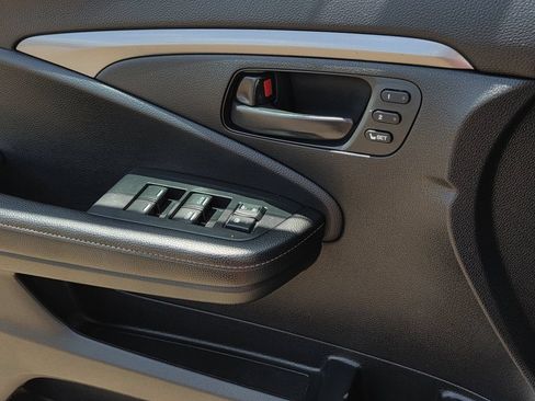 Certified 2024 Honda Passport EX-L image 18