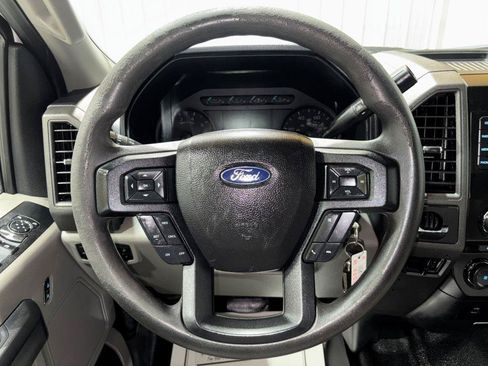 Used 2017 Ford F250 XL w/ Power Equipment Group RWD image 18