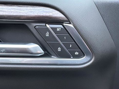 Used 2026 Chevrolet Silverado 1500 LTZ image 15