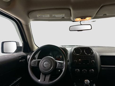 Used 2015 Jeep Patriot Sport w/ Power Value Group AWD/4WD image 20