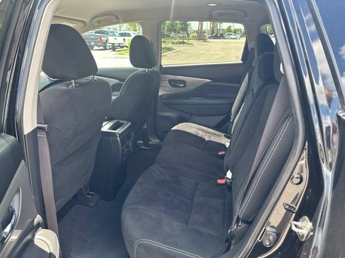 Used 2018 Nissan Murano SV w/ Cargo Package FWD image 14