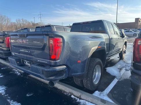 New 2026 GMC Sierra 3500 Denali w/ Denali Reserve Package image 5
