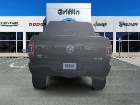 Used 2024 RAM 2500 Big Horn w/ Tech Package image 8