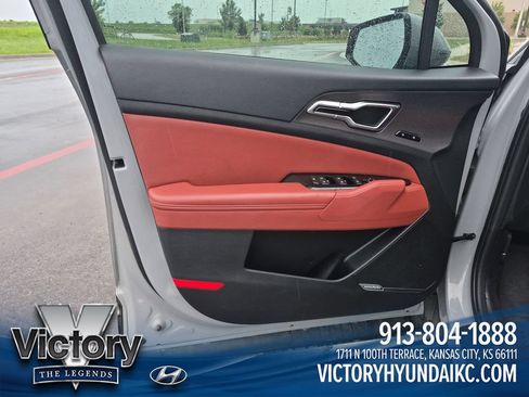 Used 2024 Kia Sportage SX AWD/4WD image 10