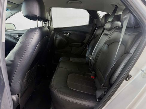 Used 2012 Hyundai Tucson Limited AWD/4WD image 19