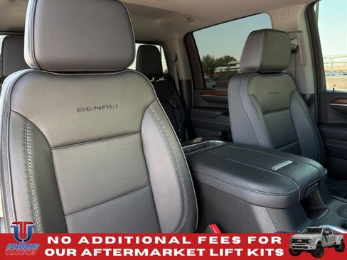 Used 2024 GMC Sierra 2500 Denali w/ Denali Reserve Package AWD/4WD image 31