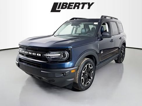 Certified 2023 Ford Bronco Sport Outer Banks w/ Tech Package image 3