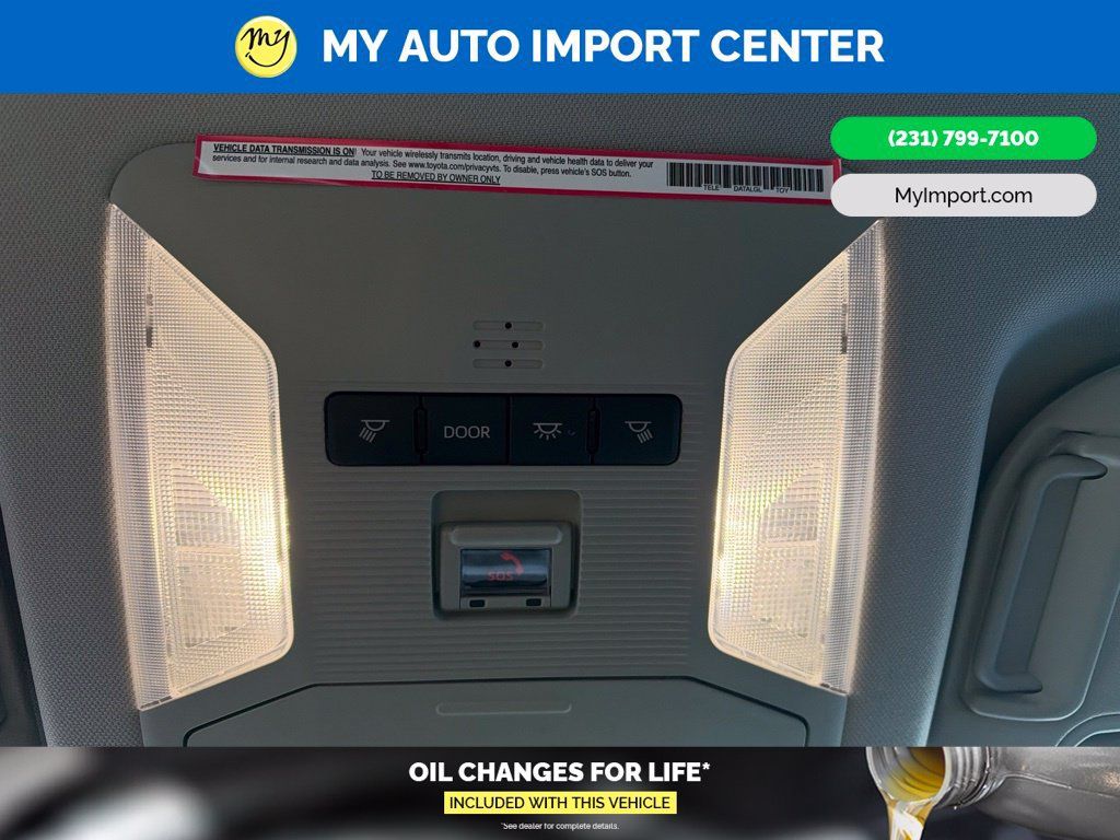 Used 2024 Toyota RAV4 AWD Hybrid image 19