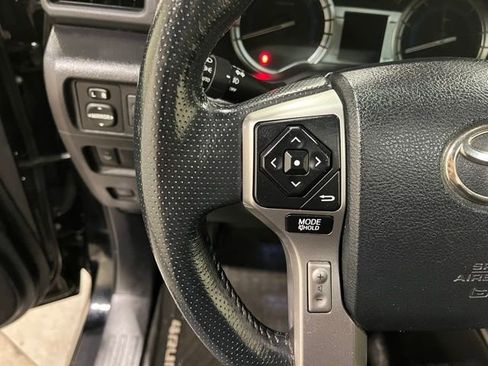 Used 2015 Toyota 4Runner Limited image 25