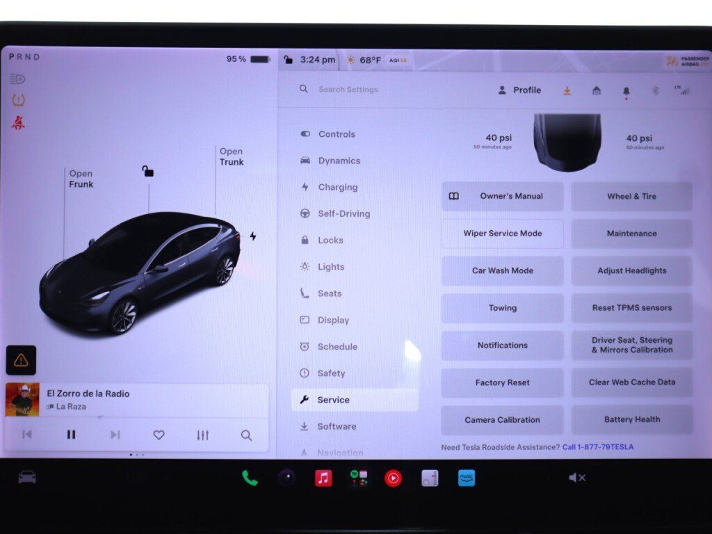 Used 2018 Tesla Model 3 Long Range RWD image 21