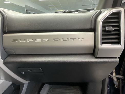 Used 2018 Ford F350 Lariat w/ Lariat Value Package image 9