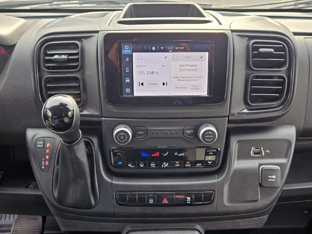 Used 2025 RAM ProMaster 2500 w/ Convenience Group FWD image 19