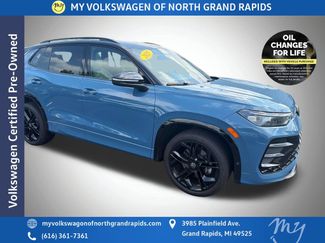 Used 2025 Volkswagen Tiguan SE R-Line AWD/4WD 360° Tour