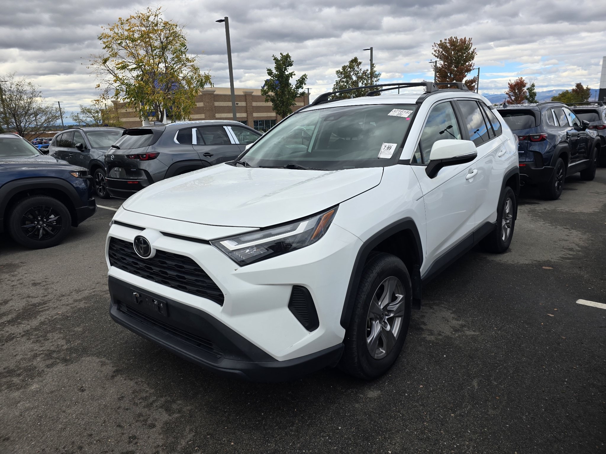 Used 2023 Toyota RAV4 XLE AWD/4WD image 1