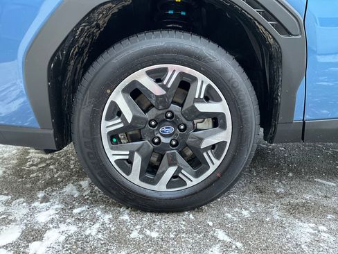 Certified 2025 Subaru Forester image 30