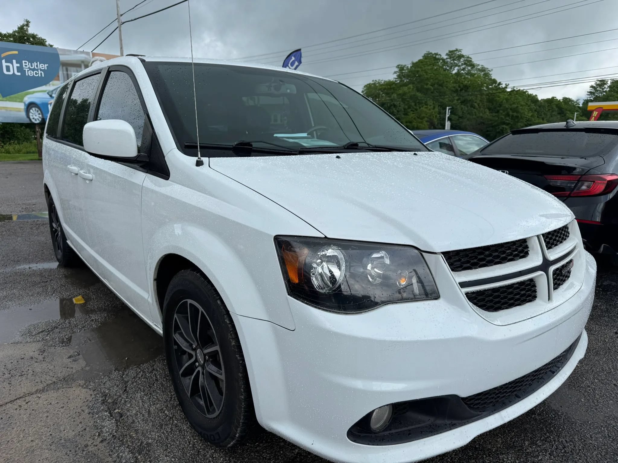 Used 2018 Dodge Grand Caravan GT FWD image 10